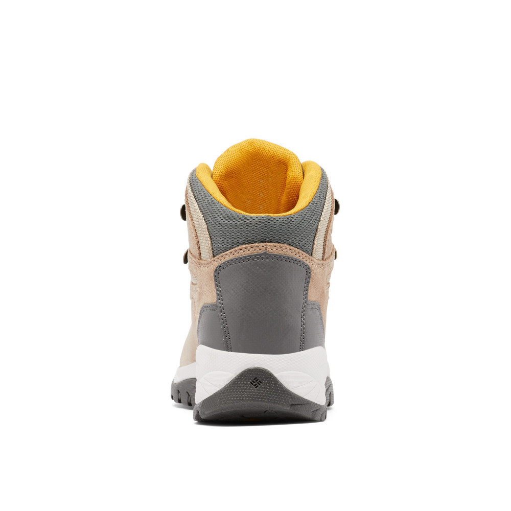 Ботинки женские Newton Ridge Plus Waterproof Amped бежевый цвет — купить за11999 руб. в интернет-магазине Columbia
